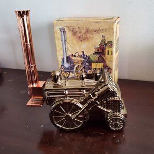 Vintage Avon Golden Rocket 022Tai Winds After Shave. New. 1970s. Nice!